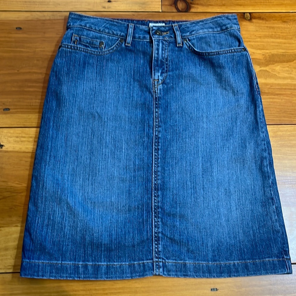 L.L. Bean Favorite Fit Straight Jean Skirt Size 4